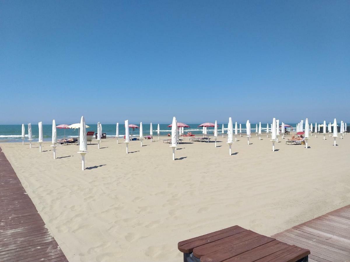 Beach House Apartment Пасоскуро Екстериор снимка